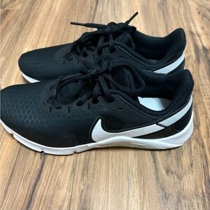 Nike Black and White Athletic Shoes